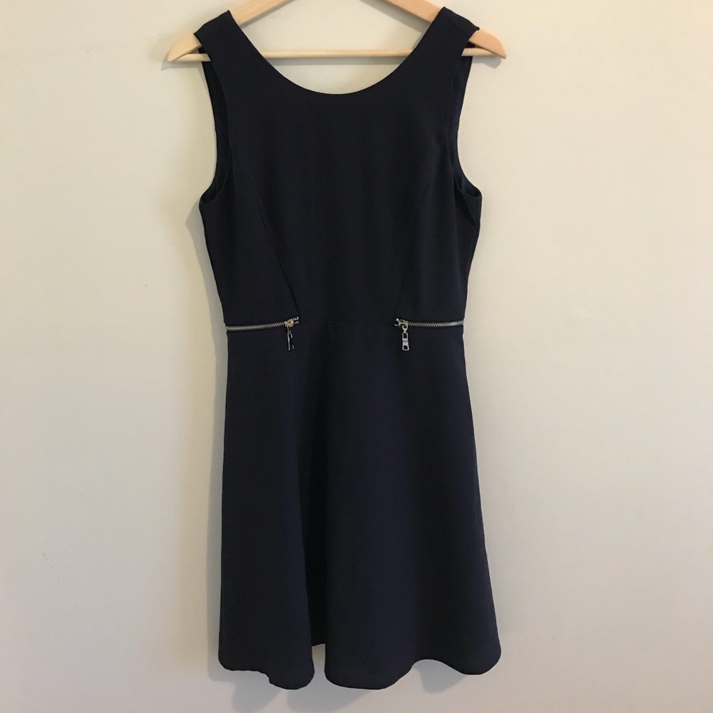 41 Hawthorn Stitch Fix Celia Dress Navy Small